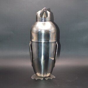 Penguin Shaker